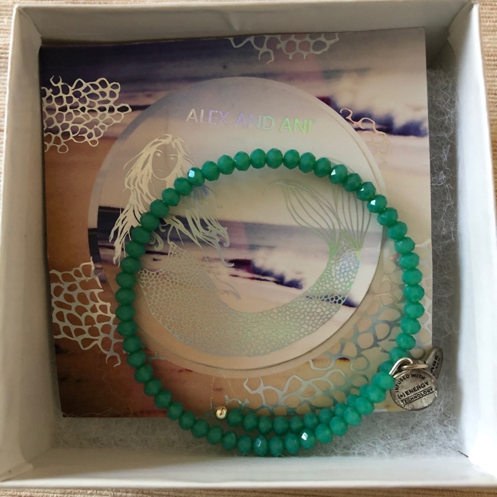 NEW Alex & Ani bracelet. Never worn! Perfect gift